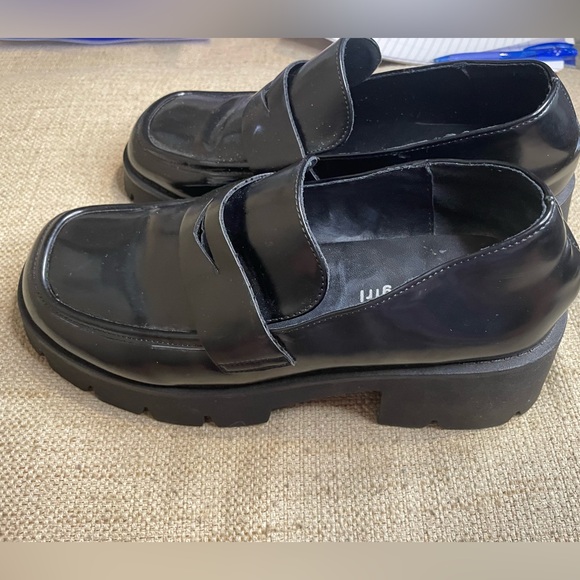 Madden Girl Y2K Black platform shoes - Picture 6 of 6